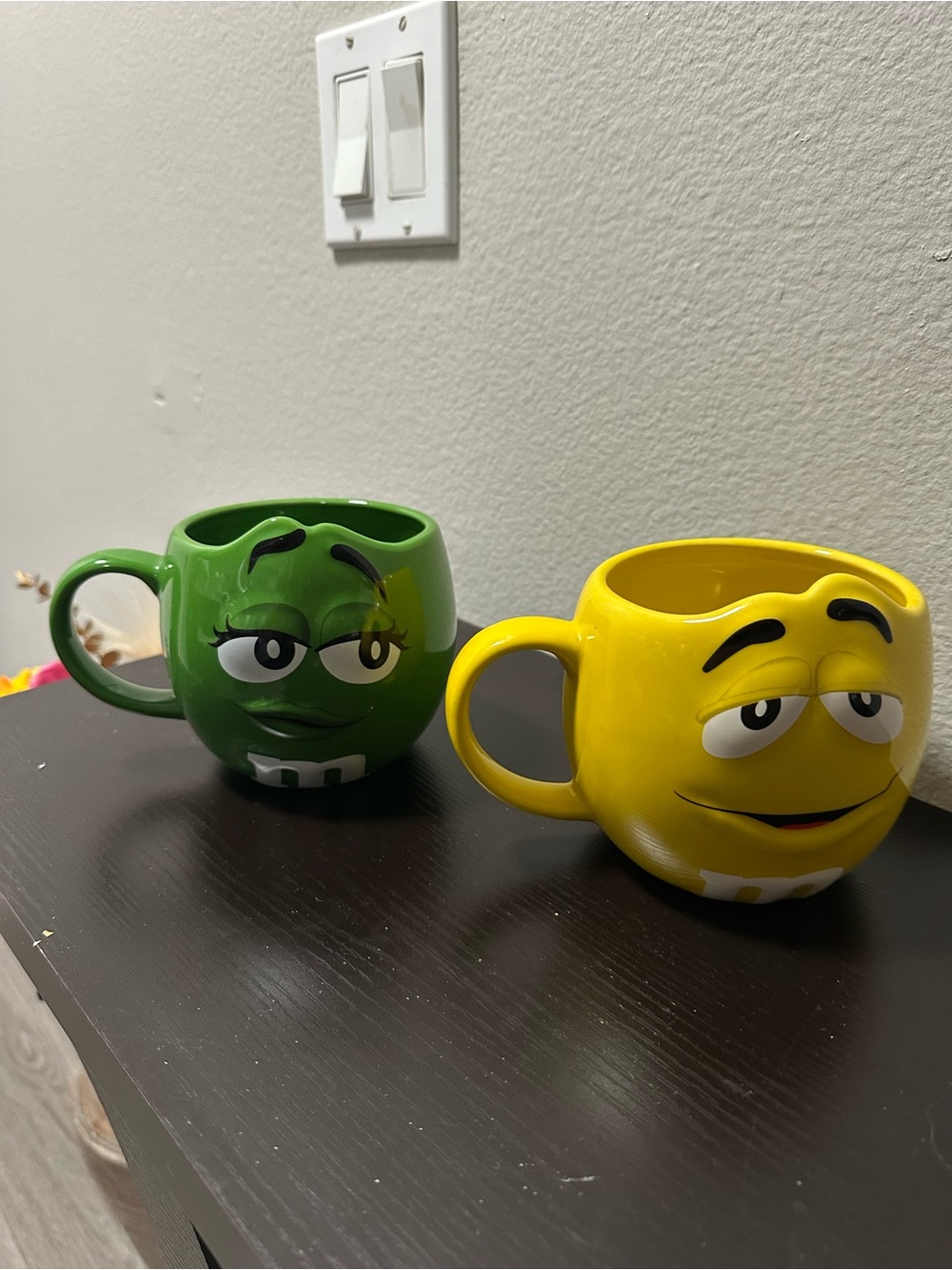 M&M'S Yellow & Green Character Mugs Set